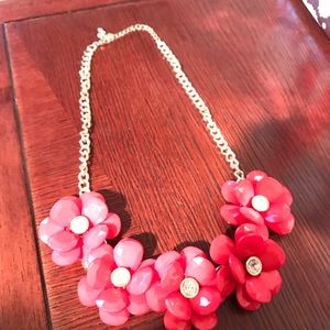 Statement necklace